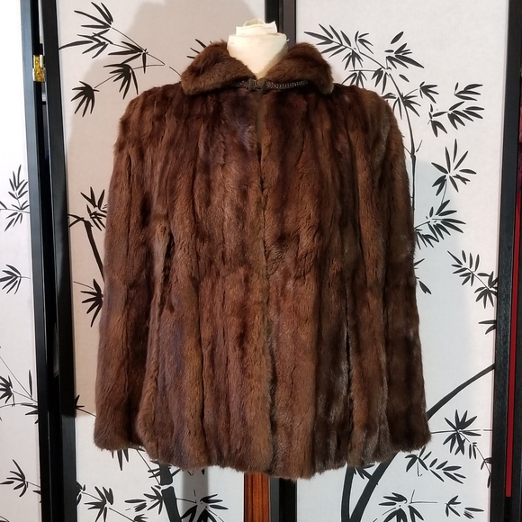 EUC-GENUINE LADIES BROWN  MINK CAPE SIZE L - Picture 2 of 11
